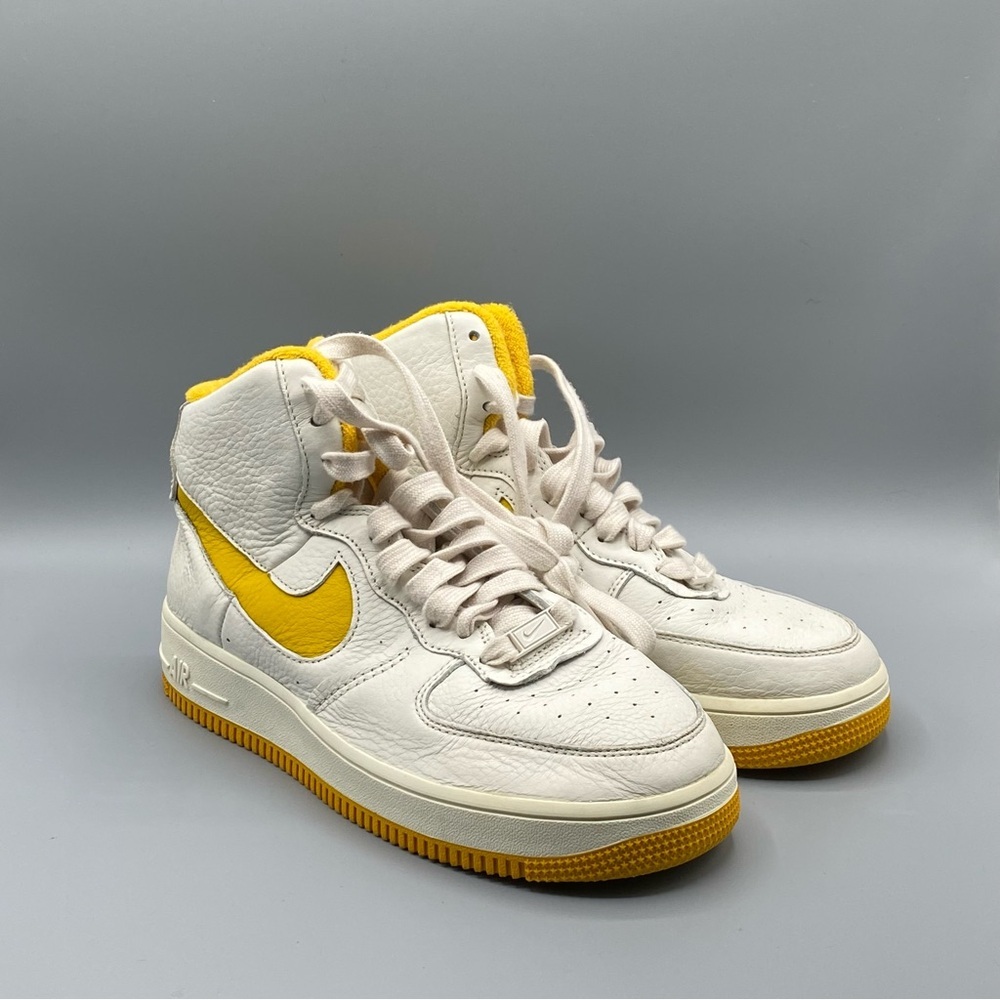 Nike Air Force 1 Sculpt Phantom/Yellow​ - Picture 4 of 4
